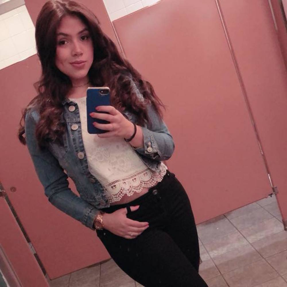 Meet your Posher, Maria